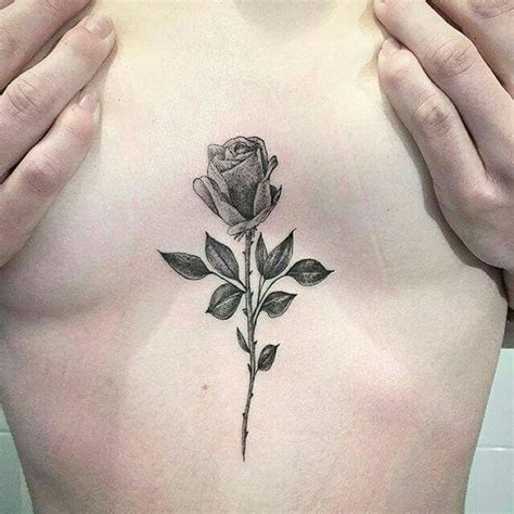 inbetween breast tattoos|Sternum Tattoo Ideas That Will Make You Want A Tattoo。